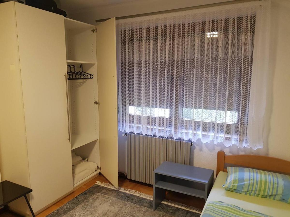 Visoko Homestay エクステリア 写真