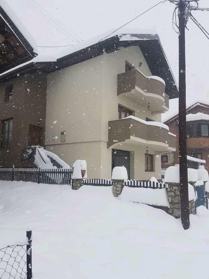 Visoko Homestay エクステリア 写真