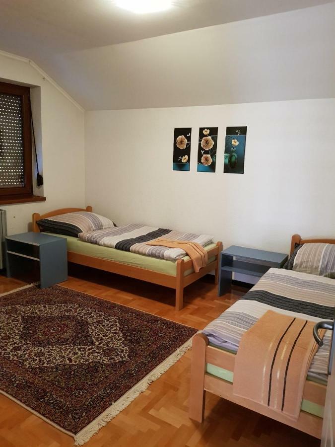 Visoko Homestay エクステリア 写真